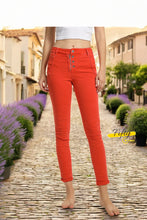 Charger l&#39;image dans la galerie, Pantalon slim à boutons et fermeture
